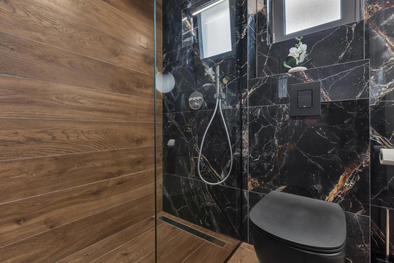 Lux Apartment Dolce Vita - Private Hottub Makarska Exterior photo