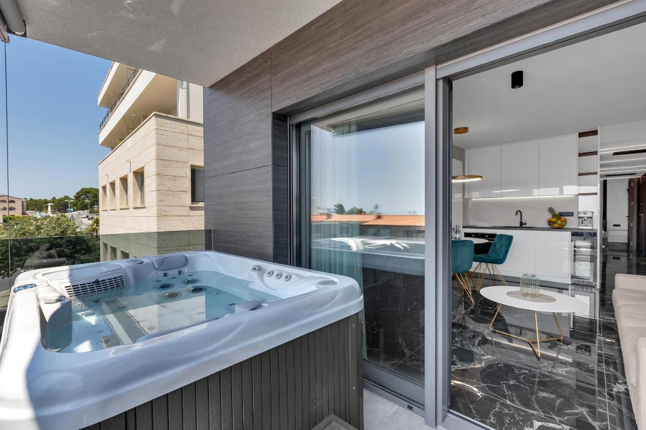 Lux Apartment Dolce Vita - Private Hottub Makarska Exterior photo