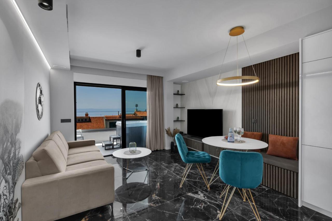 Lux Apartment Dolce Vita - Private Hottub Makarska Exterior photo